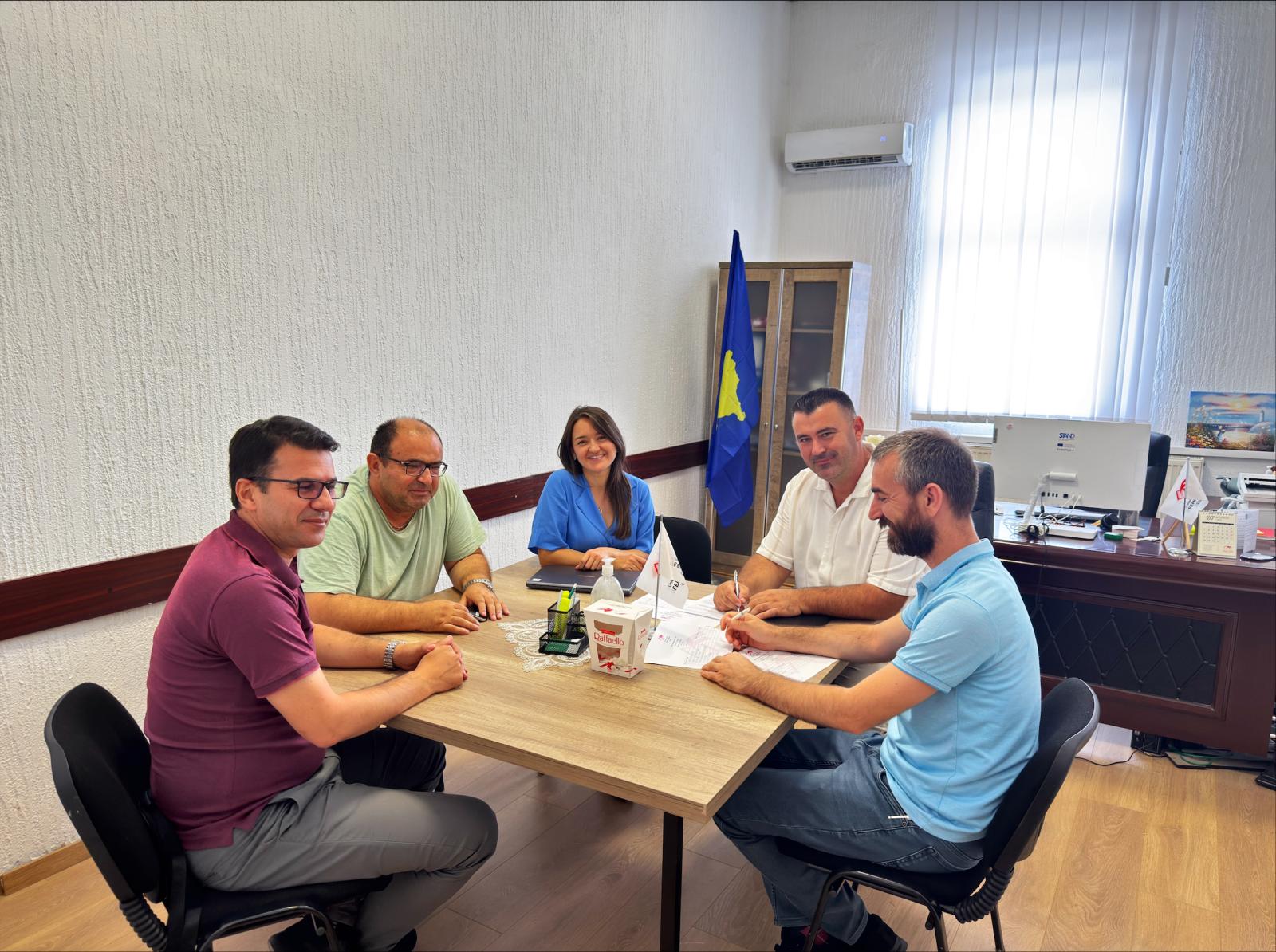 Takim rreth rekomandimeve të ekspertëve për programet e akredituara dhe ...