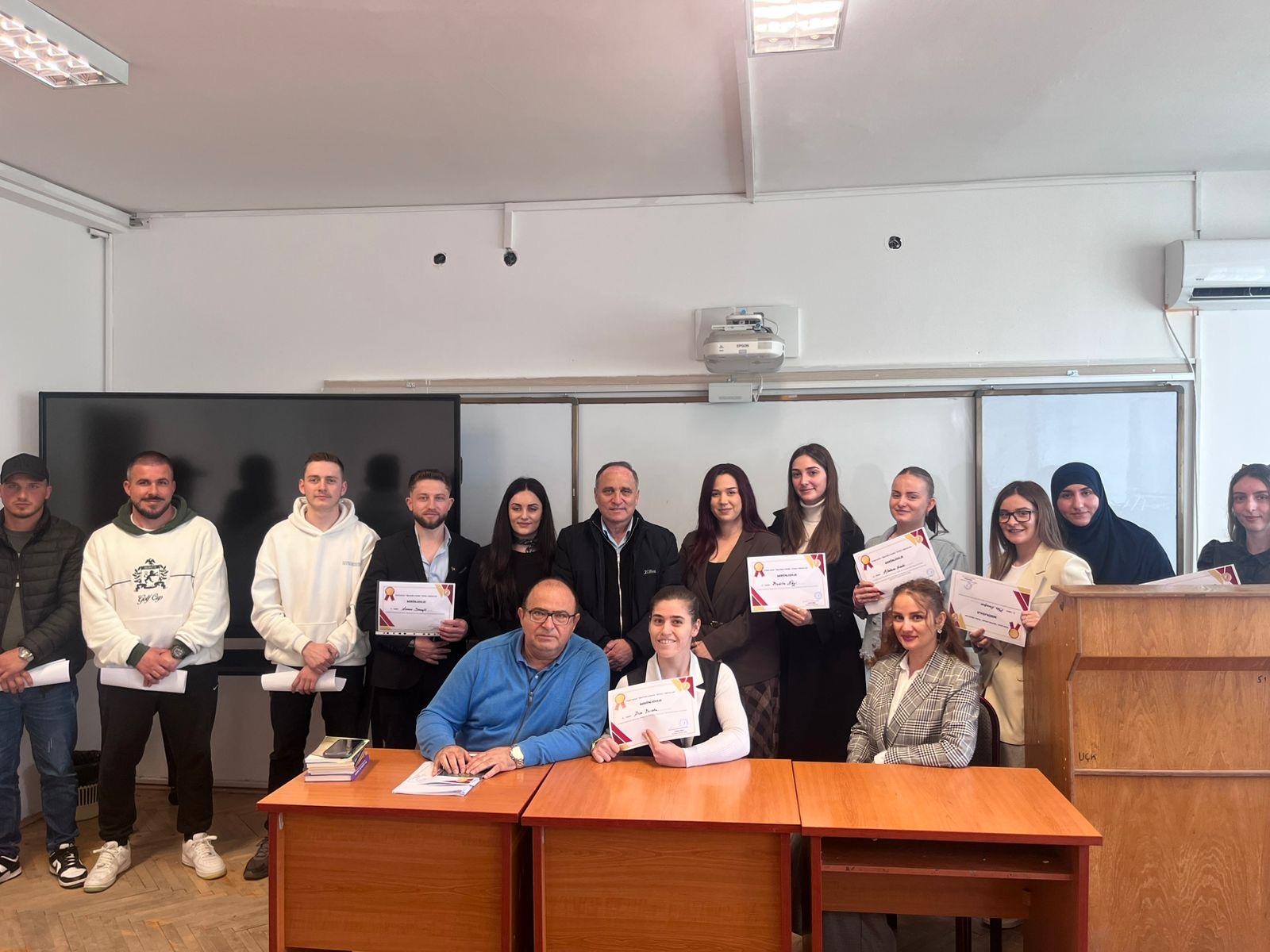 Mbajtja për herë të parë e Konkursit Letrar nga Klubi Letrar “Gjurmët e Penës”