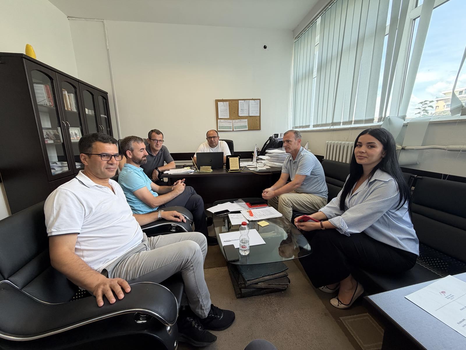 Takim pune për procesin e akreditimit të programeve të reja